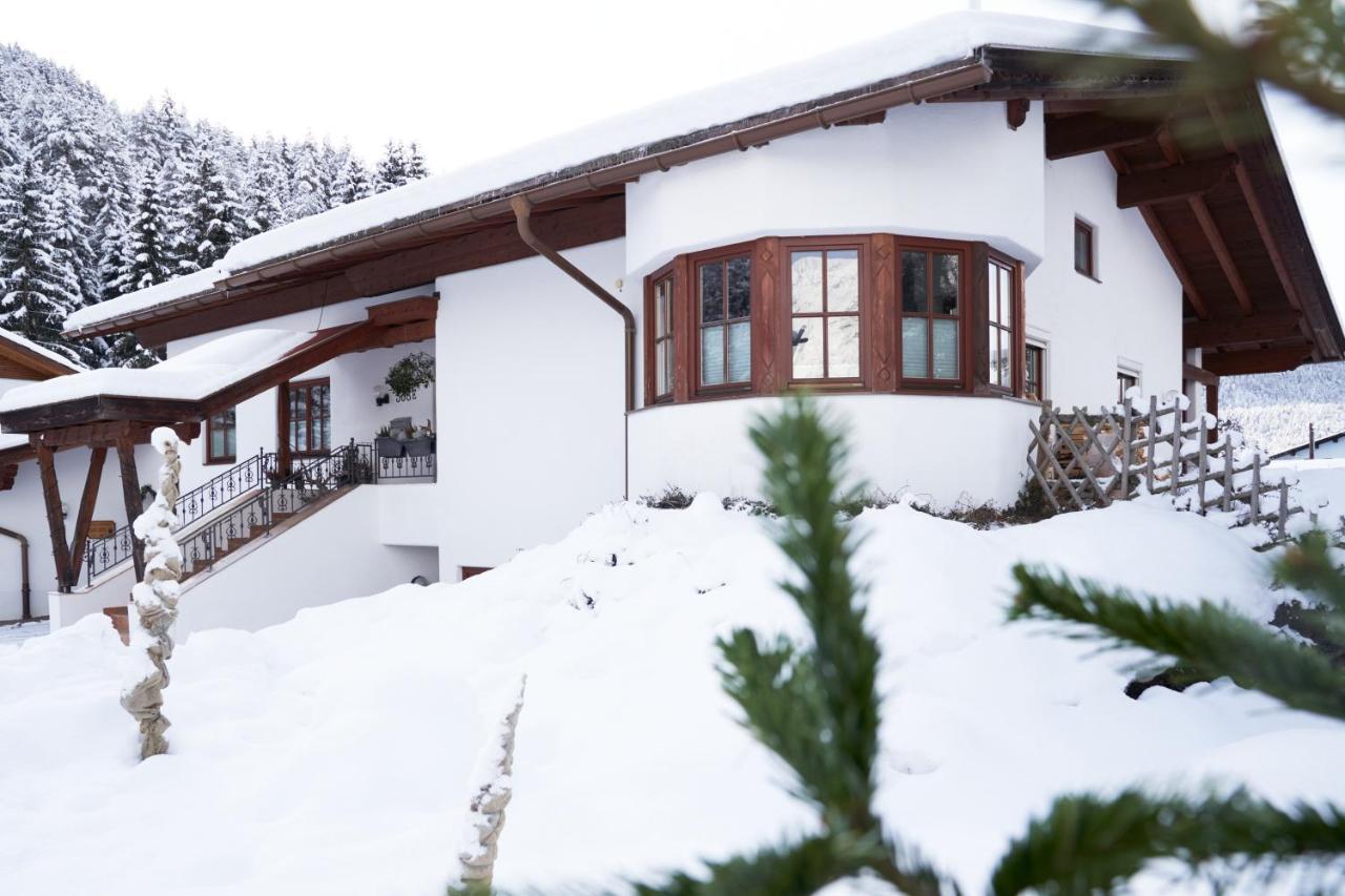 Ferienwohnung Haus Berta Leutasch Exterior foto