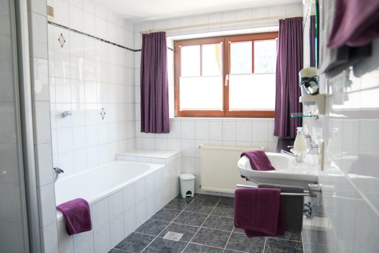 Ferienwohnung Haus Berta Leutasch Exterior foto